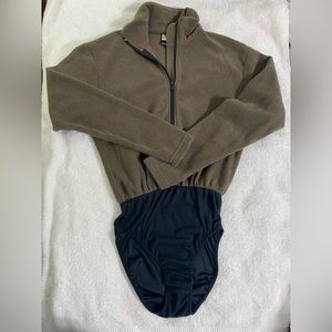 Nils vintage one piece top ski wear size medium